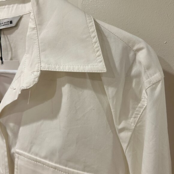 Zara Cropped Button Up Blouse - NEW WITH TAGS - Picture 3 of 3